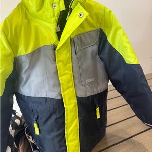 Kids waterproof Winter puff Jacket  size 5/6
